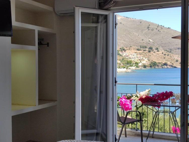 Ballas Apartments Agia Efimia Eksteriør billede