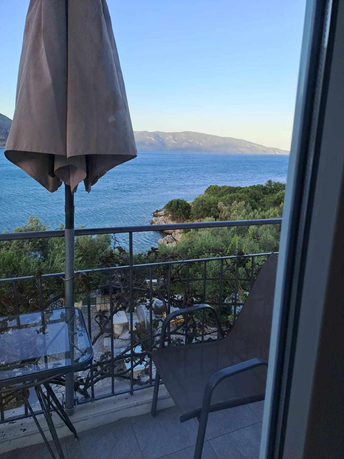 Ballas Apartments Agia Efimia Eksteriør billede