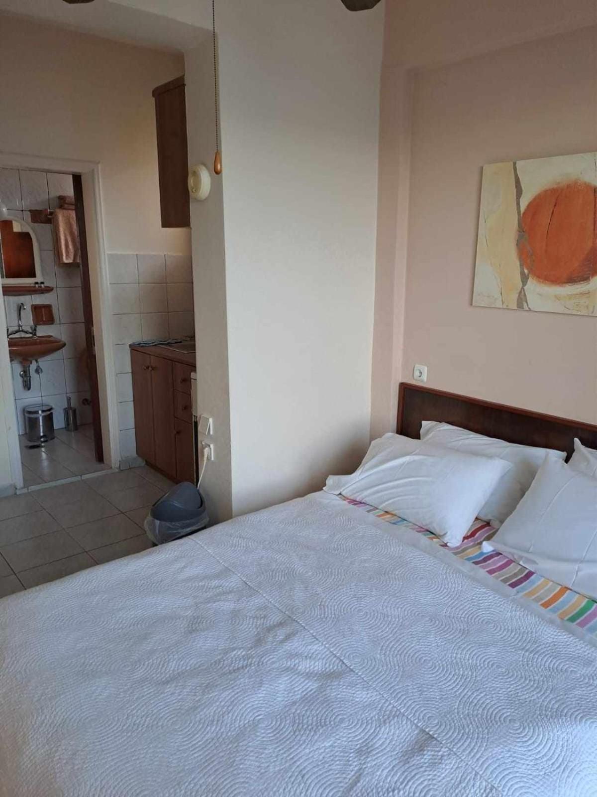 Ballas Apartments Agia Efimia Eksteriør billede